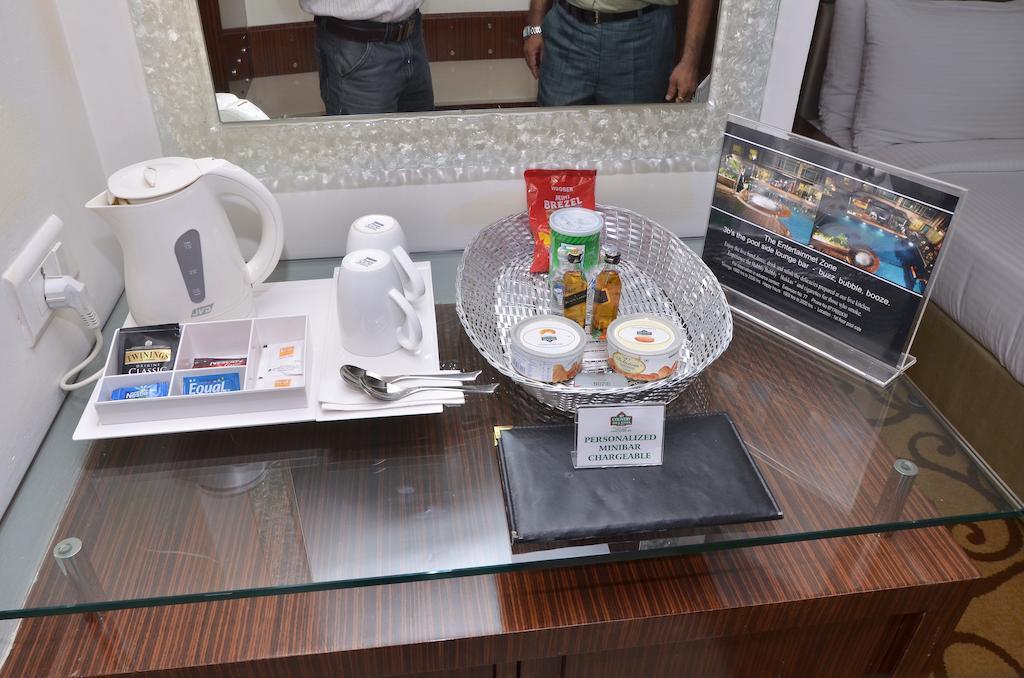 Country Inn & Suites By Radisson, Sahibabad กาเซียบัด ภายนอก รูปภาพ